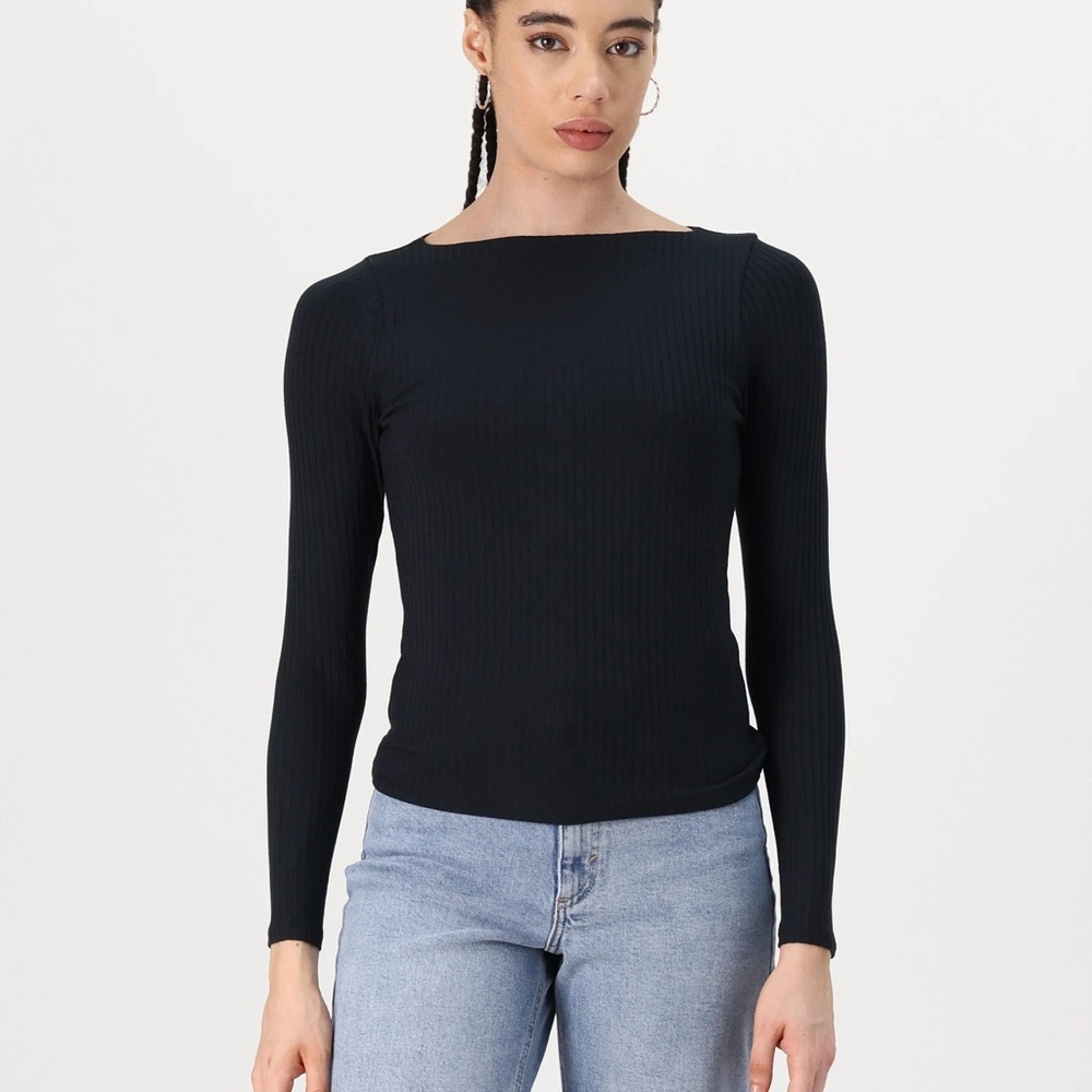 ABERCROMBIE AND FITCH Long Sleeve Tee Tank Built In Black size Small